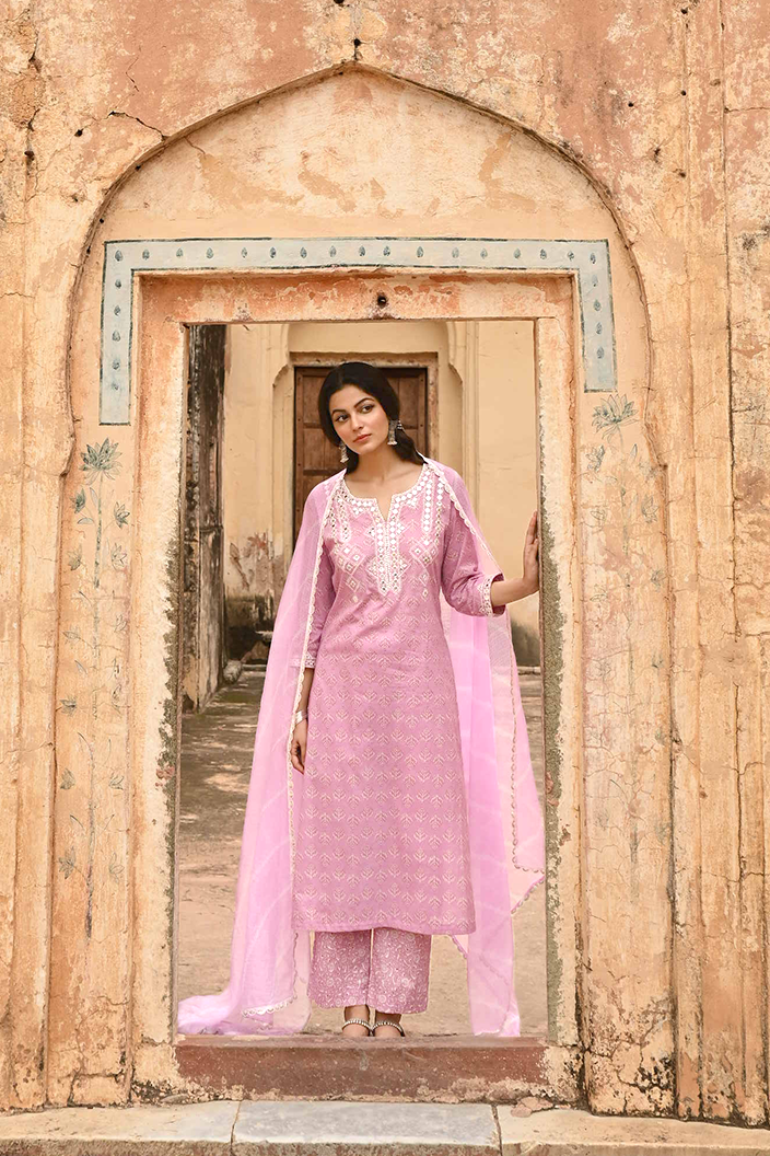 Mauve Embroidered Cotton Kurta Pant Set With Dupatta