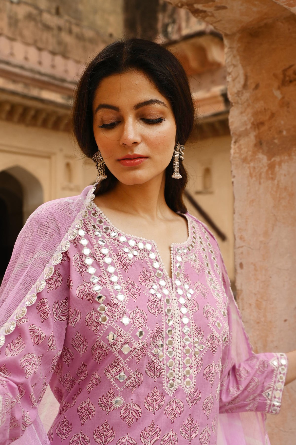 Mauve Embroidered Cotton Kurta Pant Set With Dupatta