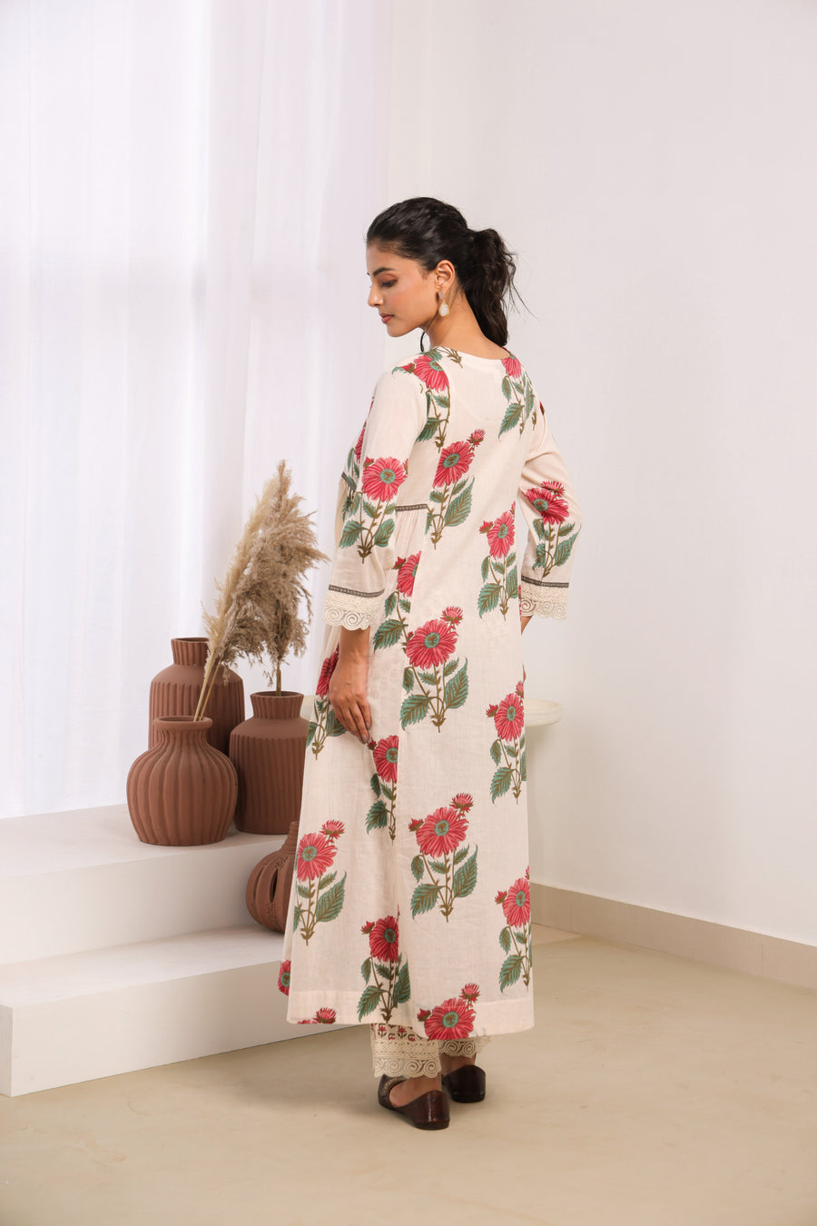 Cream Mul Cotton Gathered Kurta with Pink Floral Motifs, Lace & Bead Work – Pant Set