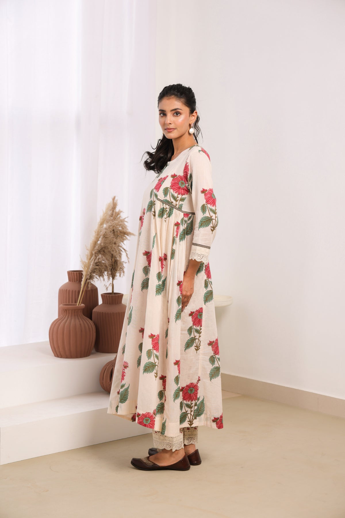 Cream Mul Cotton Gathered Kurta with Pink Floral Motifs, Lace & Bead Work – Pant Set