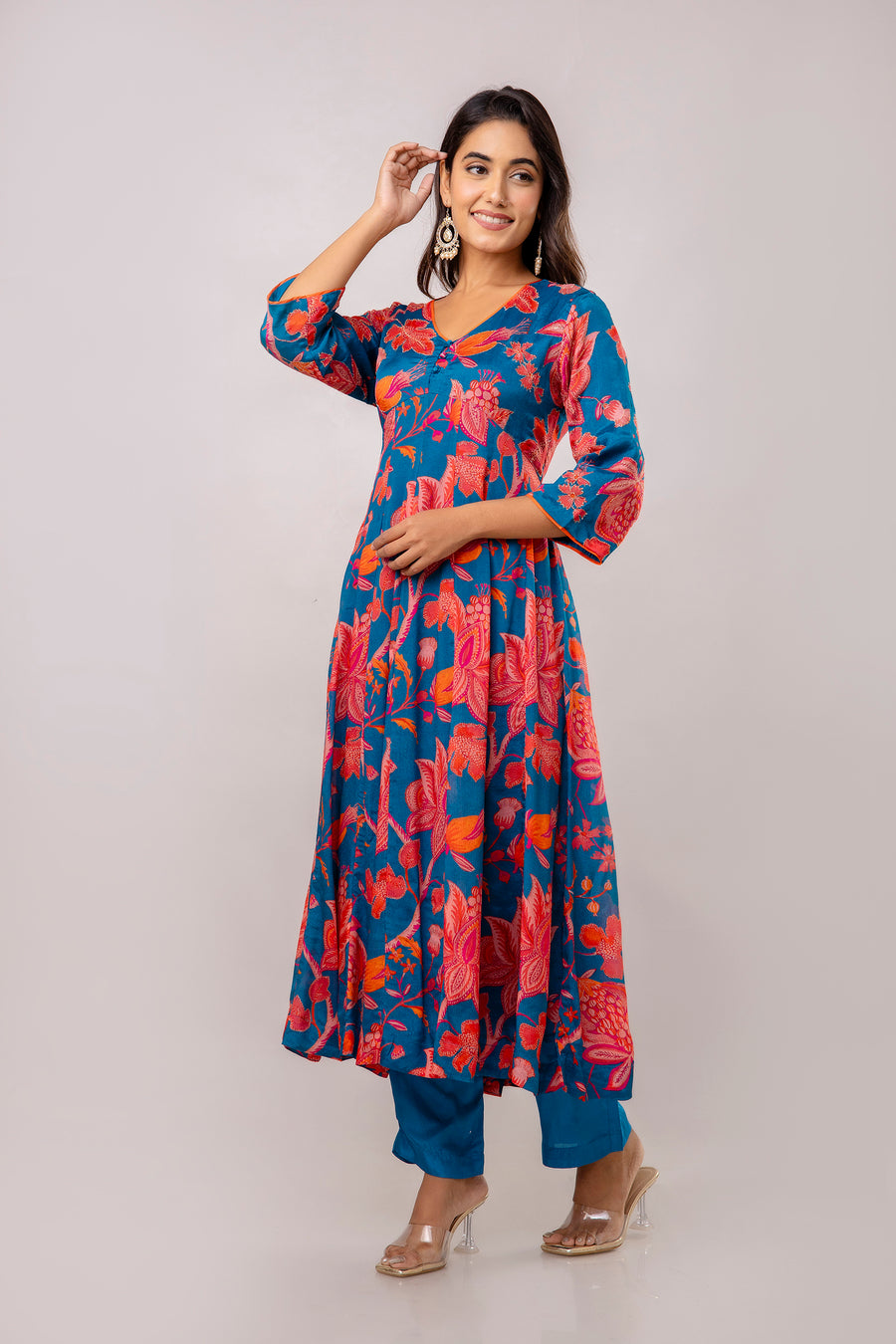 Teal Chinnon Embroidered Kalidaar Kurta Pant