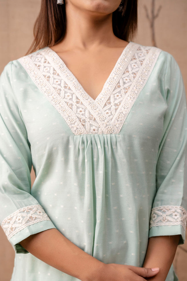 Pastel Green Chanderi Kurta with Embroidered Trims