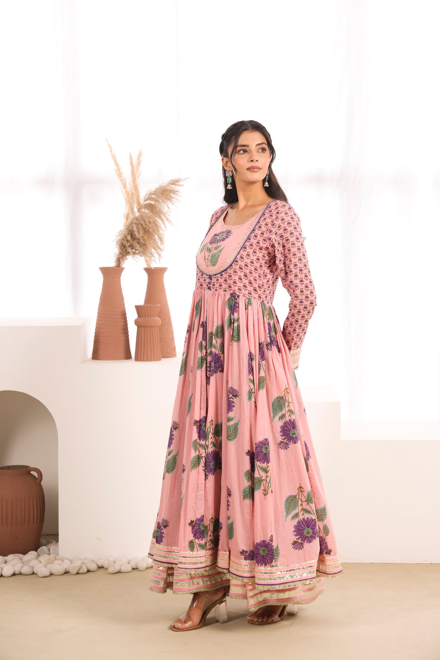 Pink Printed Cotton Mulmul Kalidaar Kurta with Zari Patch Embroidery