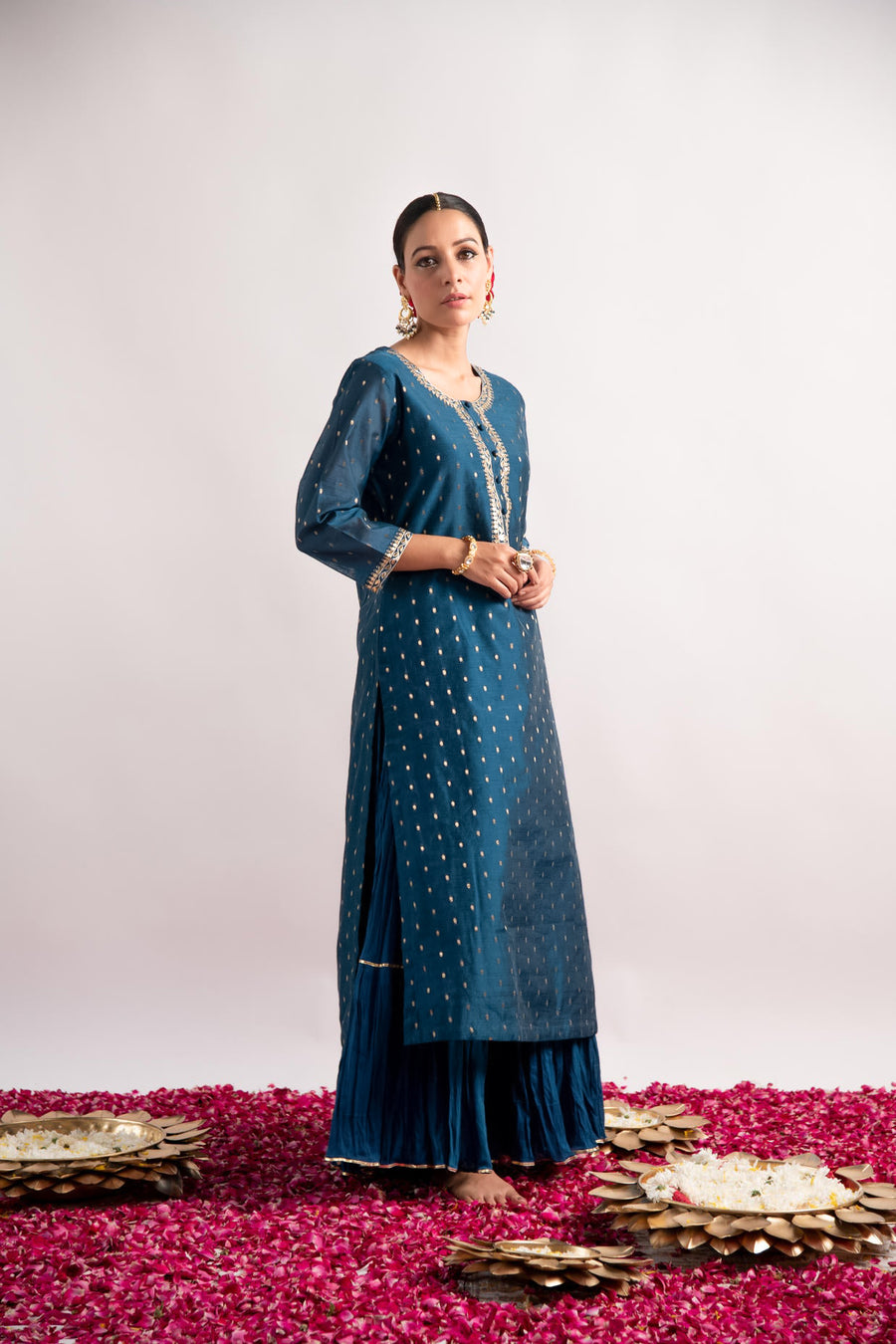 Teal Zari Woven Silk Chanderi Straight Kurta