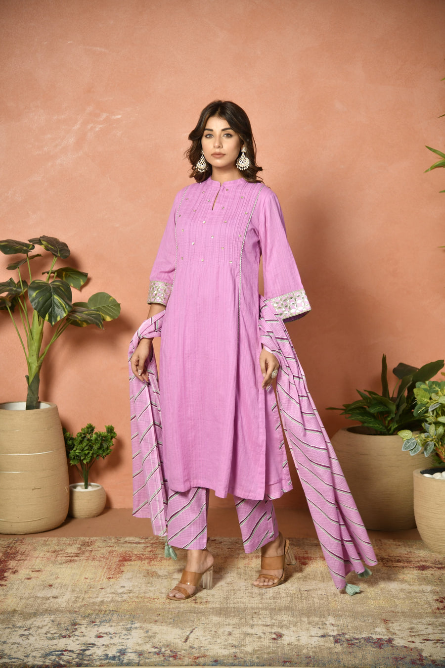 Purple festive embroidered cotton suit set - detail 5 - EKOHUM