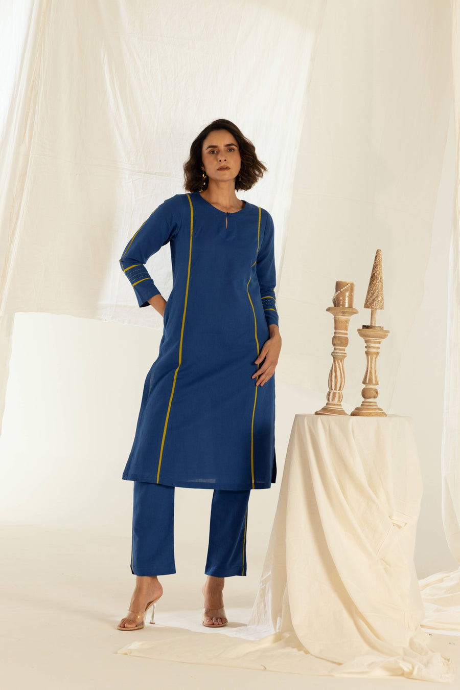 Blue Cotton Linen Kurta Pant Set in Contrast Piping