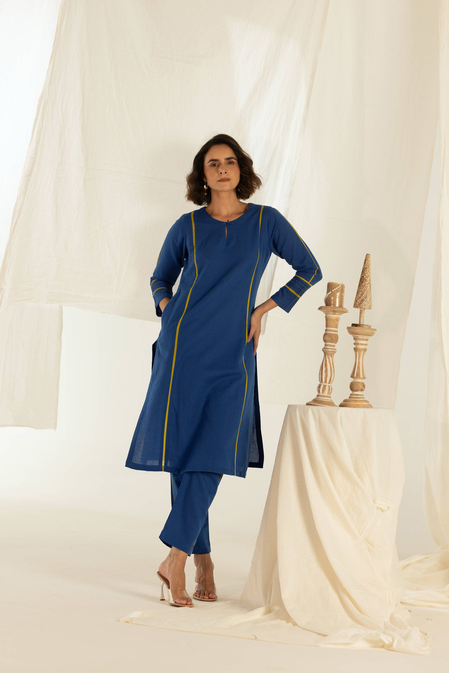 Blue Cotton Linen Kurta Pant Set in Contrast Piping